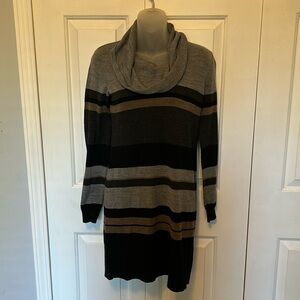 LOFT Striped Long Sleeve cowl neck Sweater Dress size XS GUC B1313
